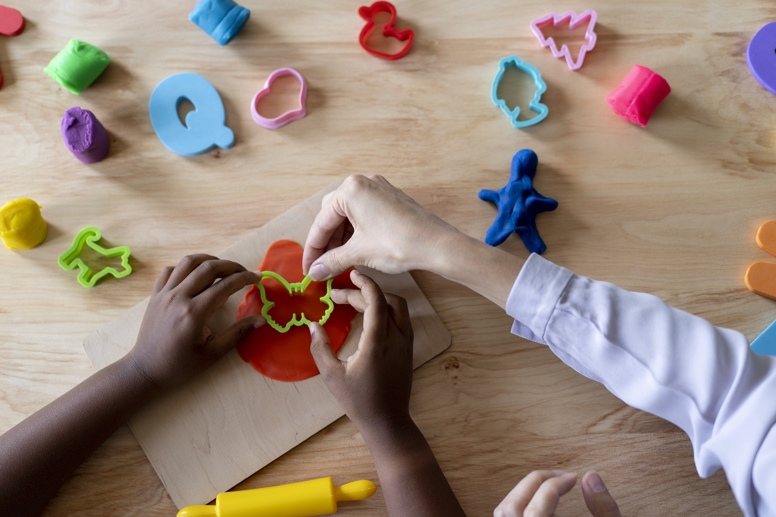 Alfabetização e neurodiversidade: 4 dicas para oferecer um ensino eficiente